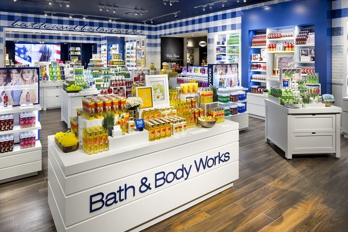 Bath & Body Works lowers second quarter outlook