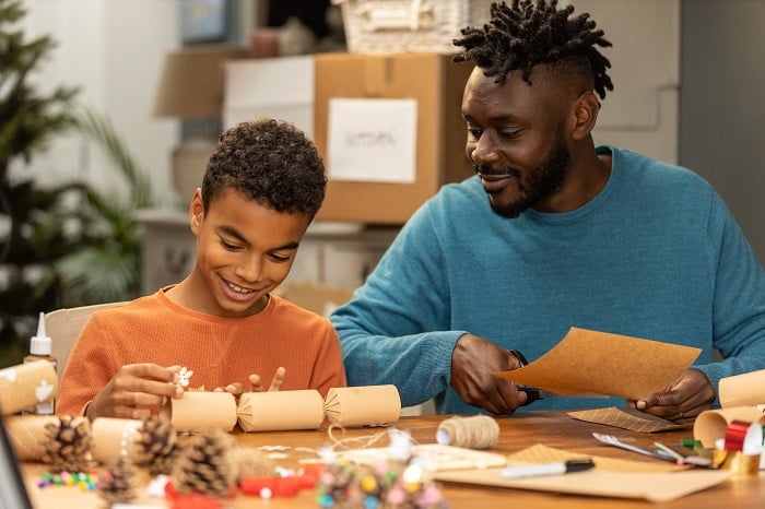 Hobbycraft launches ‘Moments we make’ festive campaign
