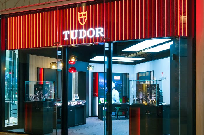 First Tudor boutique opens outside of London
