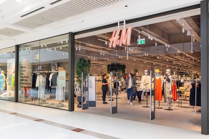 H&M to re-open stores in Ukraine