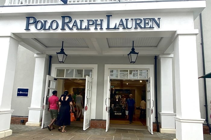 Ralph Lauren reiterates full year guidance
