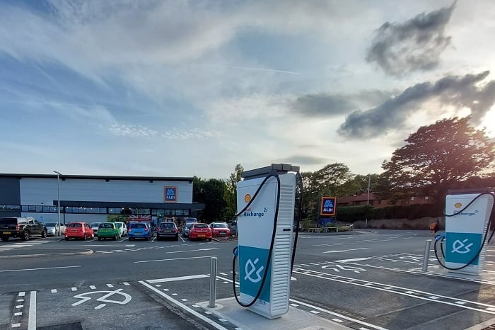 Shell to trial rapid EV charges at Aldi stores
