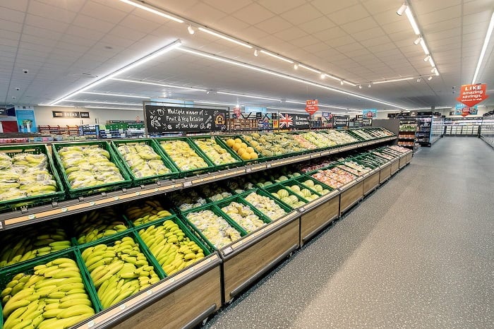 Aldi makes price cuts on fruit and veg