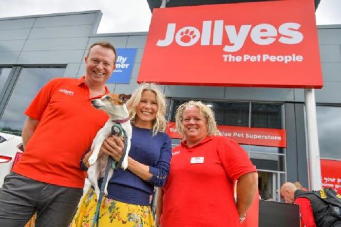 Jollyes reports accelerating first quarter performance