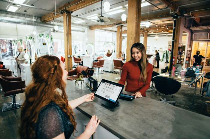 Omnichannel Retail: A Practical Dynamics 365 Commerce Guide