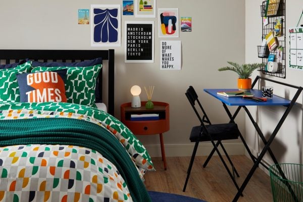 Dunelm reports 2.9% Q4 sales growth despite heatwave impact on footfall