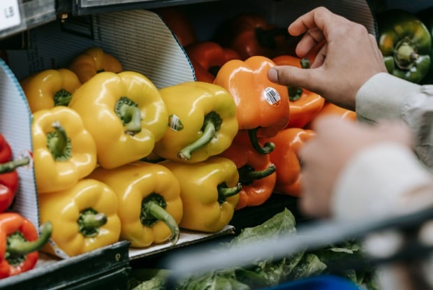 The Connected Store: Why digitalising the shop floor is now a survival strategy for UK Retail