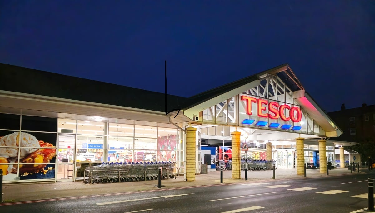 Tesco to sell Czech and Slovak businesses to Ahold Delhaize for £1.5bn