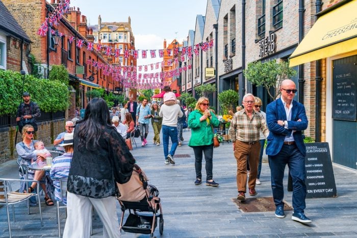 Consumer confidence falls at fastest pace since Brexit vote, excluding Covid